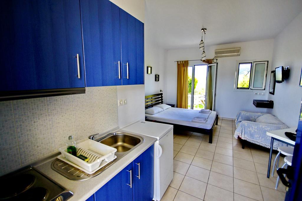 Elea Apartments Kalamos  ภายนอก รูปภาพ